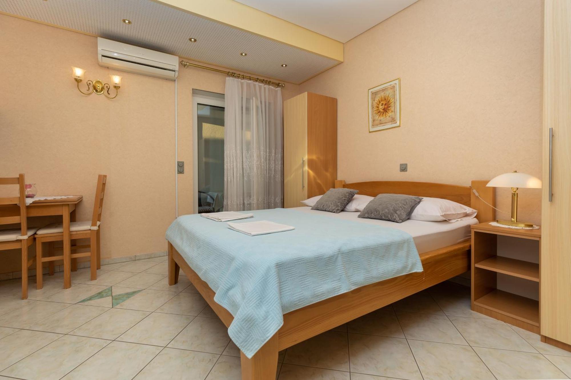 Apartments By The Sea Duce, Omis - 5973 Dış mekan fotoğraf