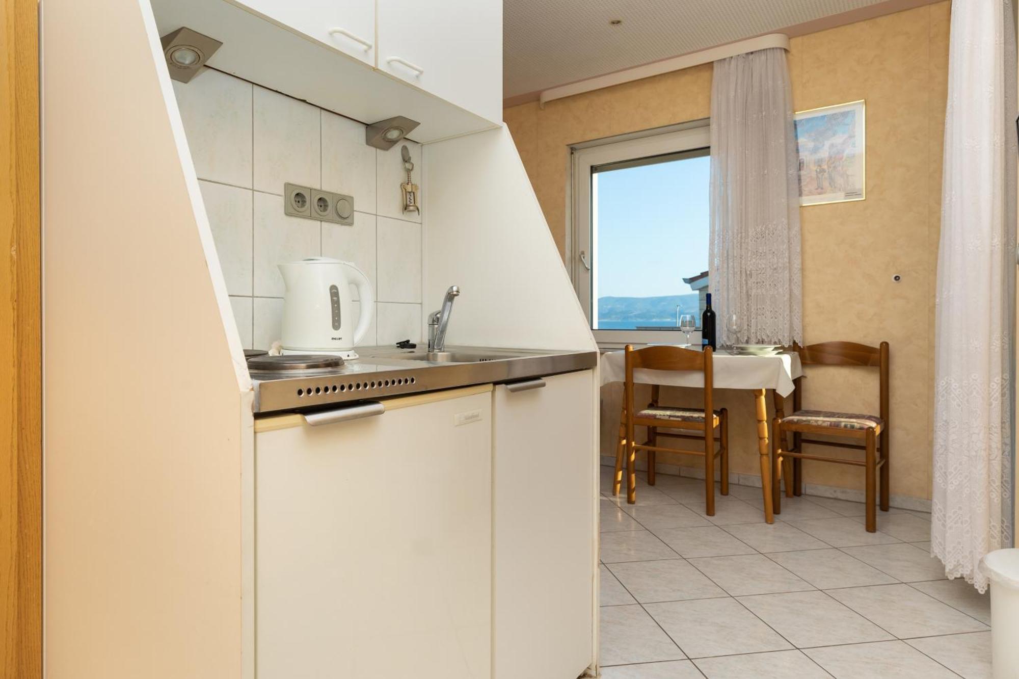 Apartments By The Sea Duce, Omis - 5973 Dış mekan fotoğraf